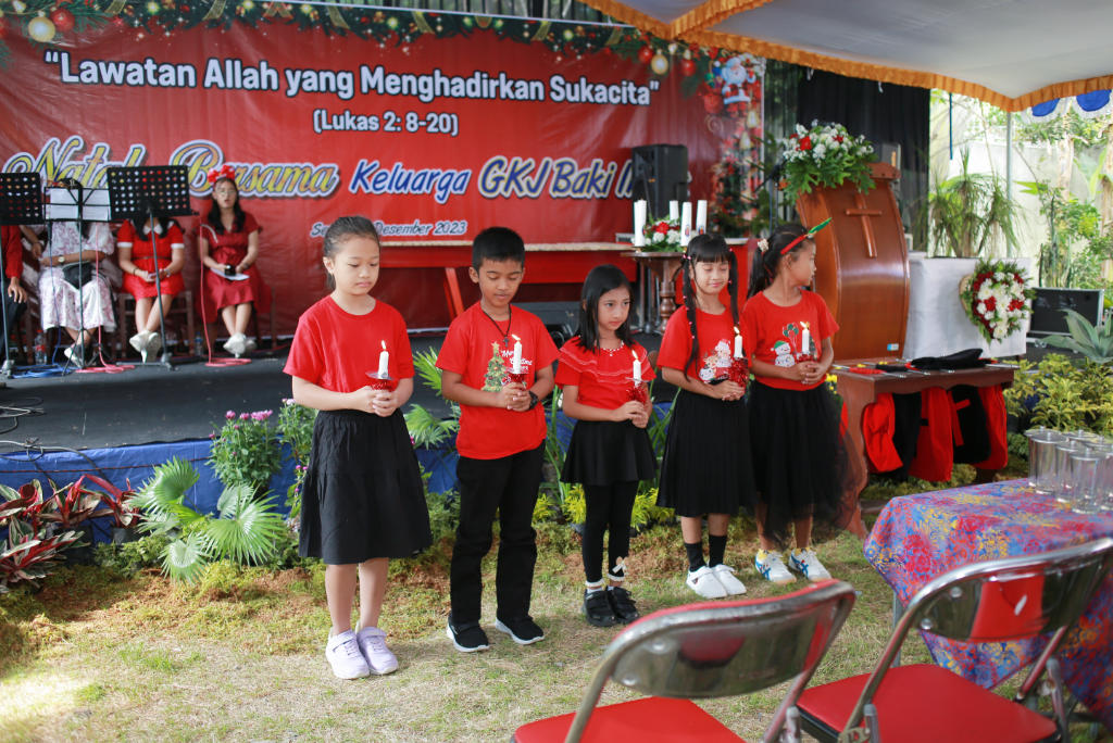 galeri, Ibadah dan Perayaan Natal 2023 di Gereja Induk, gereja kristen jawa, gkj, gkj baki, gereja kristen jawa baki, baki, sukoharjo, gkj klasis sukoharjo, klasis sukoharjo, klasis, sinode gkj, sinode 