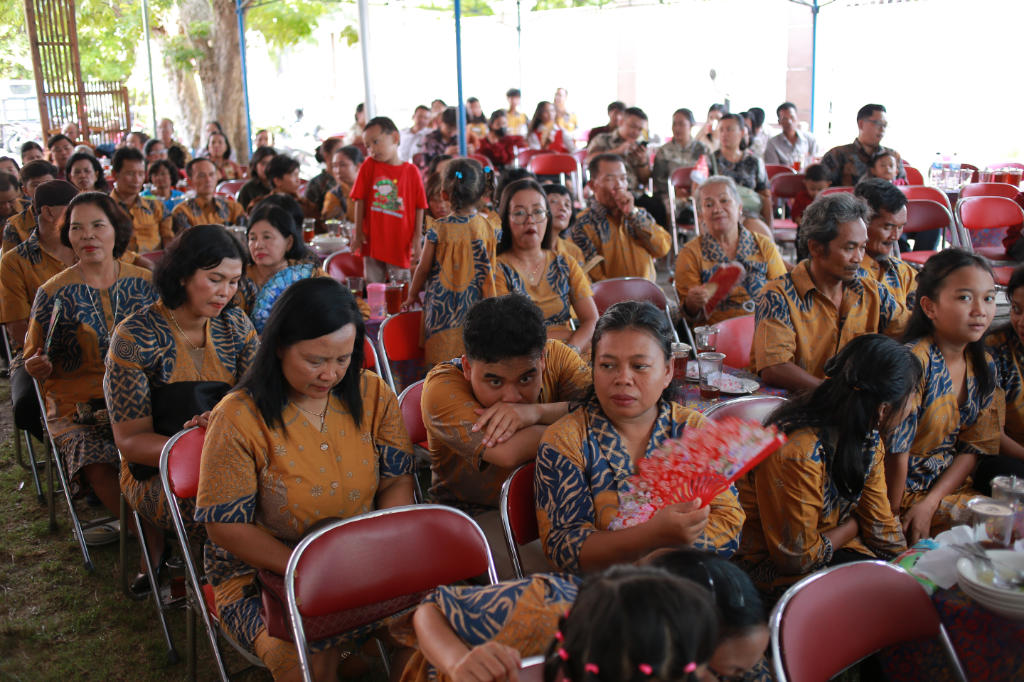 galeri, Ibadah dan Perayaan Natal 2023 di Gereja Induk, gereja kristen jawa, gkj, gkj baki, gereja kristen jawa baki, baki, sukoharjo, gkj klasis sukoharjo, klasis sukoharjo, klasis, sinode gkj, sinode 