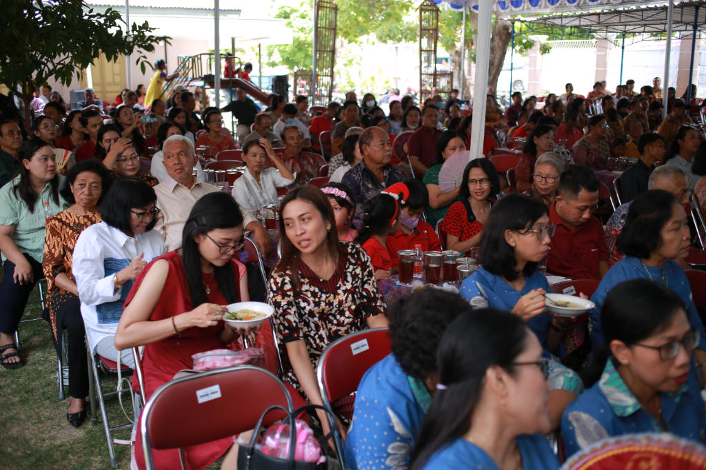 galeri, Ibadah dan Perayaan Natal 2023 di Gereja Induk, gereja kristen jawa, gkj, gkj baki, gereja kristen jawa baki, baki, sukoharjo, gkj klasis sukoharjo, klasis sukoharjo, klasis, sinode gkj, sinode 
