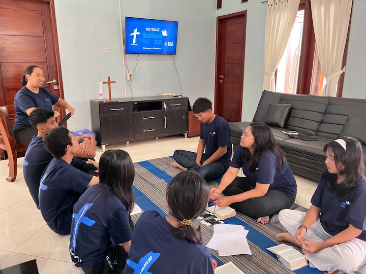 galeri, Retreat Katekisasi Sidi dan Baptis Dewasa tahun 2025 , gereja kristen jawa, gkj, gkj baki, gereja kristen jawa baki, baki, sukoharjo, gkj klasis sukoharjo, klasis sukoharjo, klasis, sinode gkj, sinode 