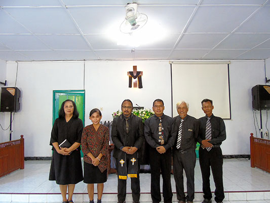 galeri, Ibadah Jumat Agung di Gereja Daleman, gereja kristen jawa, gkj, gkj baki, gereja kristen jawa baki, baki, sukoharjo, gkj klasis sukoharjo, klasis sukoharjo, klasis, sinode gkj, sinode 