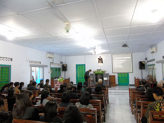 galeri, Ibadah Jumat Agung di Gereja Daleman, gereja kristen jawa, gkj, gkj baki, gereja kristen jawa baki, baki, sukoharjo, gkj klasis sukoharjo, klasis sukoharjo, klasis, sinode gkj, sinode 