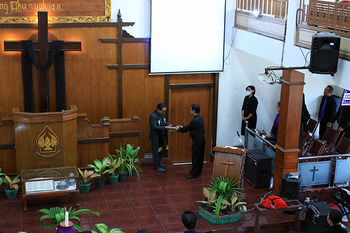 galeri, Ibadah Jumat Agung di Gereja Induk, gereja kristen jawa, gkj, gkj baki, gereja kristen jawa baki, baki, sukoharjo, gkj klasis sukoharjo, klasis sukoharjo, klasis, sinode gkj, sinode 