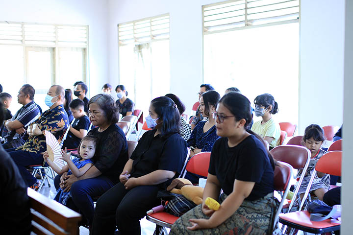 galeri, Ibadah Jumat Agung di Gereja Induk, gereja kristen jawa, gkj, gkj baki, gereja kristen jawa baki, baki, sukoharjo, gkj klasis sukoharjo, klasis sukoharjo, klasis, sinode gkj, sinode 