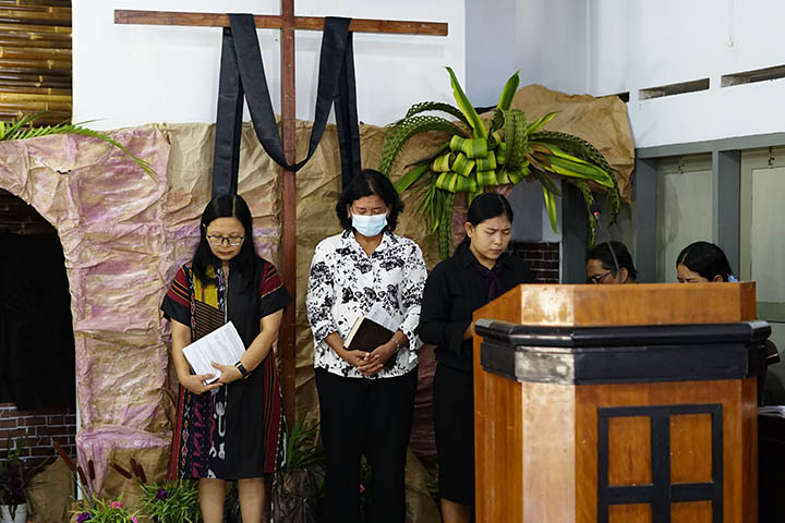 galeri, Ibadah Jumat Agung di Gereja Kingkang, gereja kristen jawa, gkj, gkj baki, gereja kristen jawa baki, baki, sukoharjo, gkj klasis sukoharjo, klasis sukoharjo, klasis, sinode gkj, sinode 