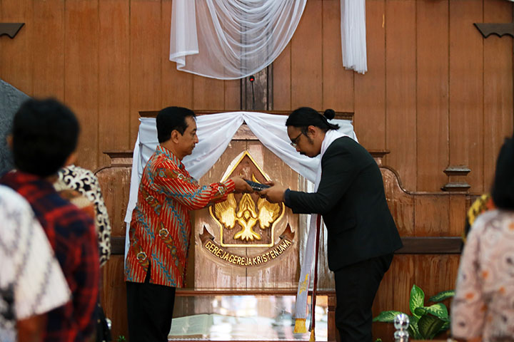 galeri, Ibadah Kenaikan Yesus Mei 2024 di Gereja Induk, gereja kristen jawa, gkj, gkj baki, gereja kristen jawa baki, baki, sukoharjo, gkj klasis sukoharjo, klasis sukoharjo, klasis, sinode gkj, sinode 