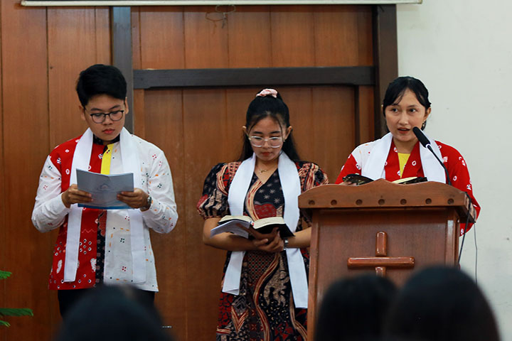 galeri, Ibadah Kenaikan Yesus Mei 2024 di Gereja Induk, gereja kristen jawa, gkj, gkj baki, gereja kristen jawa baki, baki, sukoharjo, gkj klasis sukoharjo, klasis sukoharjo, klasis, sinode gkj, sinode 