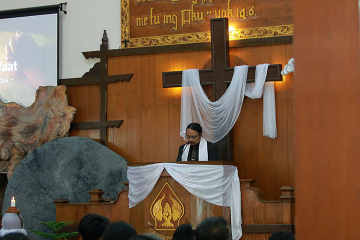 galeri, Ibadah Kenaikan Yesus Mei 2024 di Gereja Induk, gereja kristen jawa, gkj, gkj baki, gereja kristen jawa baki, baki, sukoharjo, gkj klasis sukoharjo, klasis sukoharjo, klasis, sinode gkj, sinode 