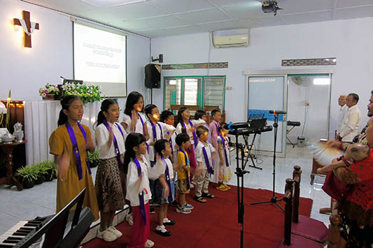 galeri, Ibadah Paskah Sore di Gereja Daleman, gereja kristen jawa, gkj, gkj baki, gereja kristen jawa baki, baki, sukoharjo, gkj klasis sukoharjo, klasis sukoharjo, klasis, sinode gkj, sinode 
