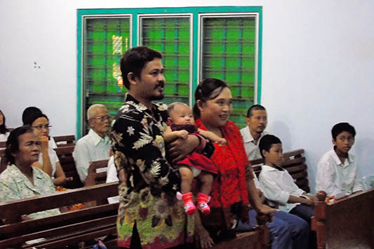 galeri, Ibadah Paskah Sore di Gereja Daleman, gereja kristen jawa, gkj, gkj baki, gereja kristen jawa baki, baki, sukoharjo, gkj klasis sukoharjo, klasis sukoharjo, klasis, sinode gkj, sinode 