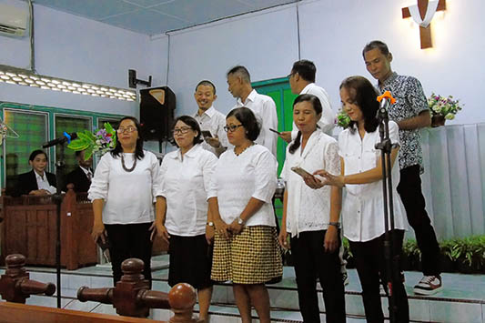 galeri, Ibadah Paskah Sore di Gereja Daleman, gereja kristen jawa, gkj, gkj baki, gereja kristen jawa baki, baki, sukoharjo, gkj klasis sukoharjo, klasis sukoharjo, klasis, sinode gkj, sinode 