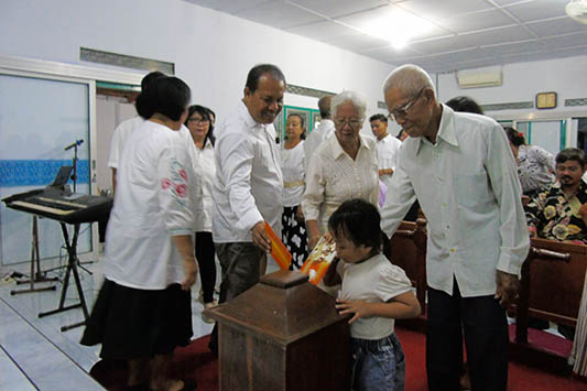 galeri, Ibadah Paskah Sore di Gereja Daleman, gereja kristen jawa, gkj, gkj baki, gereja kristen jawa baki, baki, sukoharjo, gkj klasis sukoharjo, klasis sukoharjo, klasis, sinode gkj, sinode 