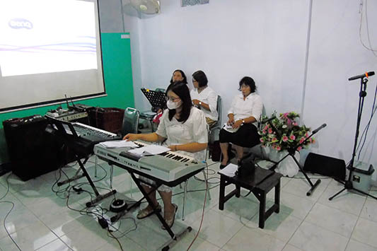 galeri, Ibadah Paskah Sore di Gereja Daleman, gereja kristen jawa, gkj, gkj baki, gereja kristen jawa baki, baki, sukoharjo, gkj klasis sukoharjo, klasis sukoharjo, klasis, sinode gkj, sinode 