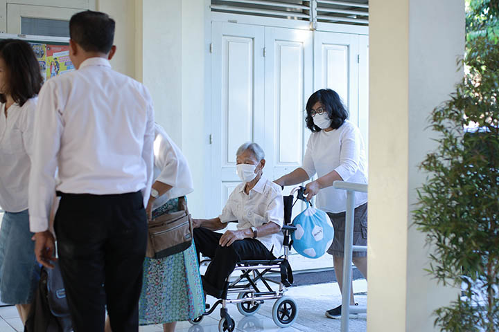 galeri, Ibadah Paskah Sore di Gereja Induk, gereja kristen jawa, gkj, gkj baki, gereja kristen jawa baki, baki, sukoharjo, gkj klasis sukoharjo, klasis sukoharjo, klasis, sinode gkj, sinode 