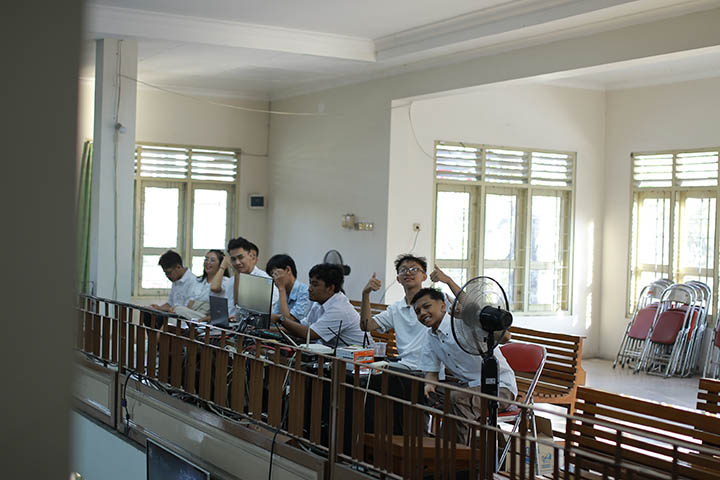 galeri, Ibadah Paskah Sore di Gereja Induk, gereja kristen jawa, gkj, gkj baki, gereja kristen jawa baki, baki, sukoharjo, gkj klasis sukoharjo, klasis sukoharjo, klasis, sinode gkj, sinode 