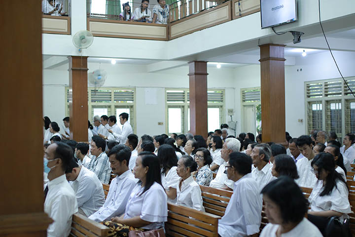 galeri, Ibadah Paskah Sore di Gereja Induk, gereja kristen jawa, gkj, gkj baki, gereja kristen jawa baki, baki, sukoharjo, gkj klasis sukoharjo, klasis sukoharjo, klasis, sinode gkj, sinode 