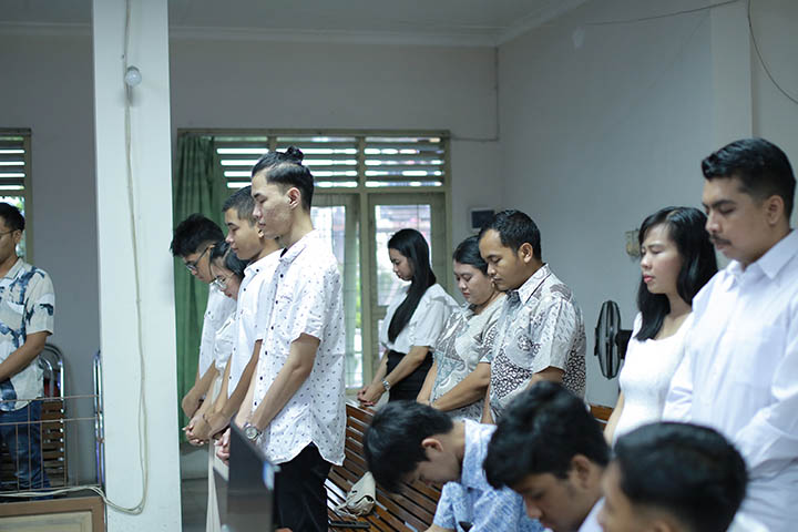 galeri, Ibadah Paskah Sore di Gereja Induk, gereja kristen jawa, gkj, gkj baki, gereja kristen jawa baki, baki, sukoharjo, gkj klasis sukoharjo, klasis sukoharjo, klasis, sinode gkj, sinode 