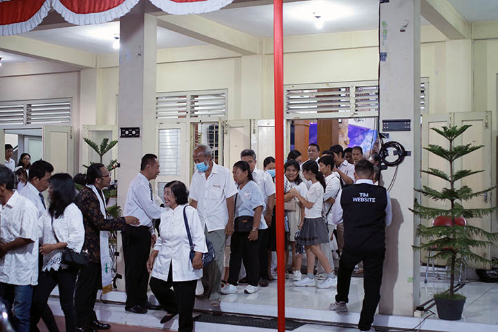 galeri, Ibadah Paskah Sore di Gereja Induk, gereja kristen jawa, gkj, gkj baki, gereja kristen jawa baki, baki, sukoharjo, gkj klasis sukoharjo, klasis sukoharjo, klasis, sinode gkj, sinode 