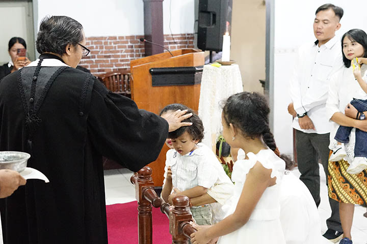 galeri, Ibadah Paskah Sore di Gereja Kingkang, gereja kristen jawa, gkj, gkj baki, gereja kristen jawa baki, baki, sukoharjo, gkj klasis sukoharjo, klasis sukoharjo, klasis, sinode gkj, sinode 