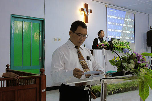 galeri, Ibadah Paskah Pagi di Gereja Daleman, gereja kristen jawa, gkj, gkj baki, gereja kristen jawa baki, baki, sukoharjo, gkj klasis sukoharjo, klasis sukoharjo, klasis, sinode gkj, sinode 