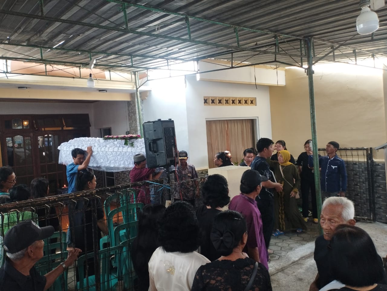 galeri, Ibadah Pemakaman Almh. Ibu Warsi, gereja kristen jawa, gkj, gkj baki, gereja kristen jawa baki, baki, sukoharjo, gkj klasis sukoharjo, klasis sukoharjo, klasis, sinode gkj, sinode 