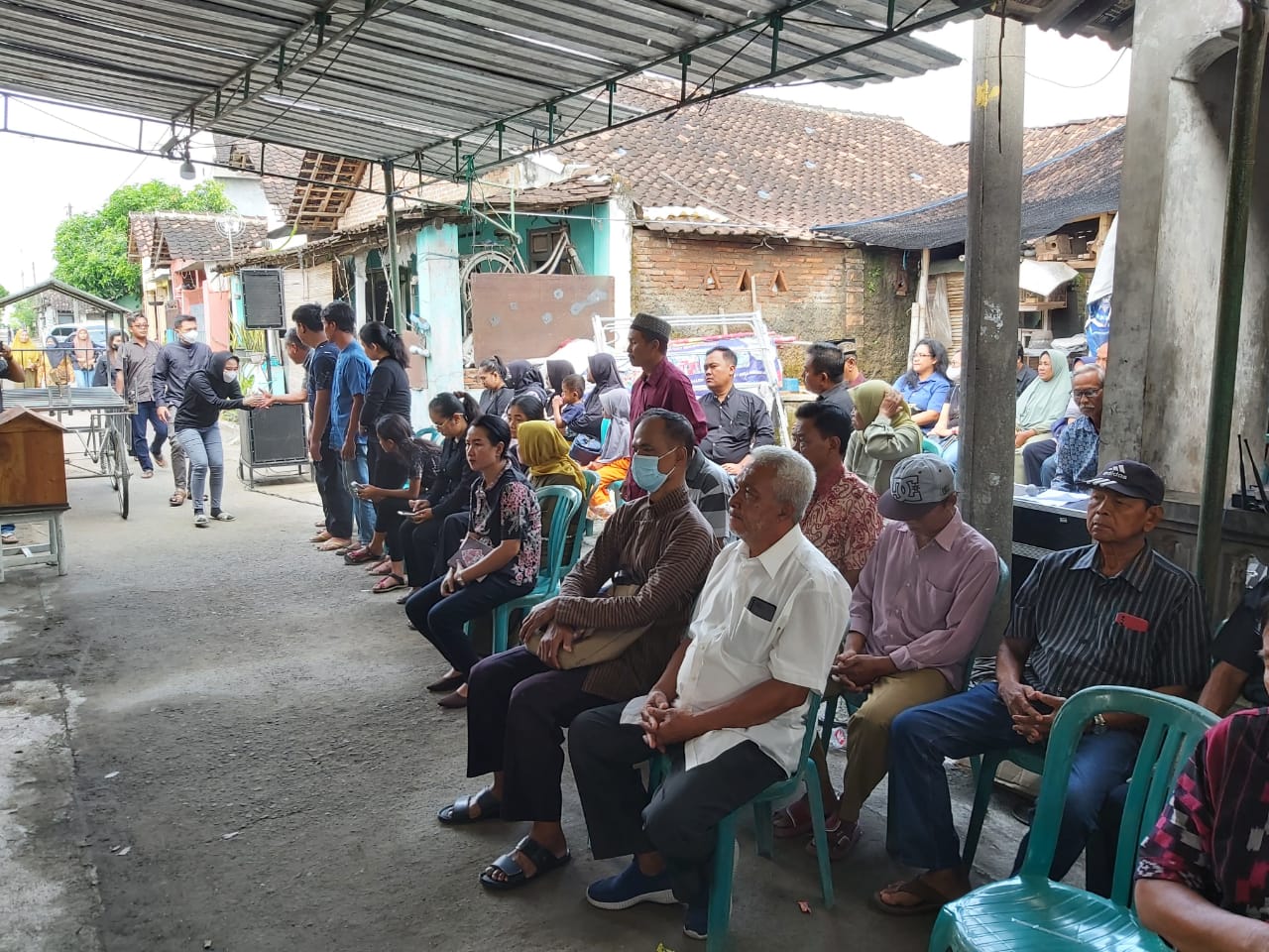 galeri, Ibadah Pemakaman Almh. Ibu Warsi, gereja kristen jawa, gkj, gkj baki, gereja kristen jawa baki, baki, sukoharjo, gkj klasis sukoharjo, klasis sukoharjo, klasis, sinode gkj, sinode 