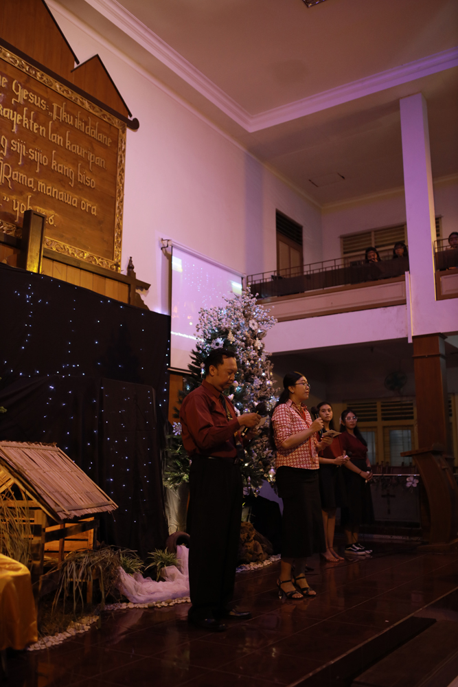 gallery kegiatan, Ibadah raya Malam Natal GKJ Baki Tahun 2024, Komisi Ibadah, gereja kristen jawa, gkj, gkj baki, gereja kristen jawa baki, baki, sukoharjo, gkj klasis sukoharjo, klasis sukoharjo, klasis, sinode gkj, sinode 