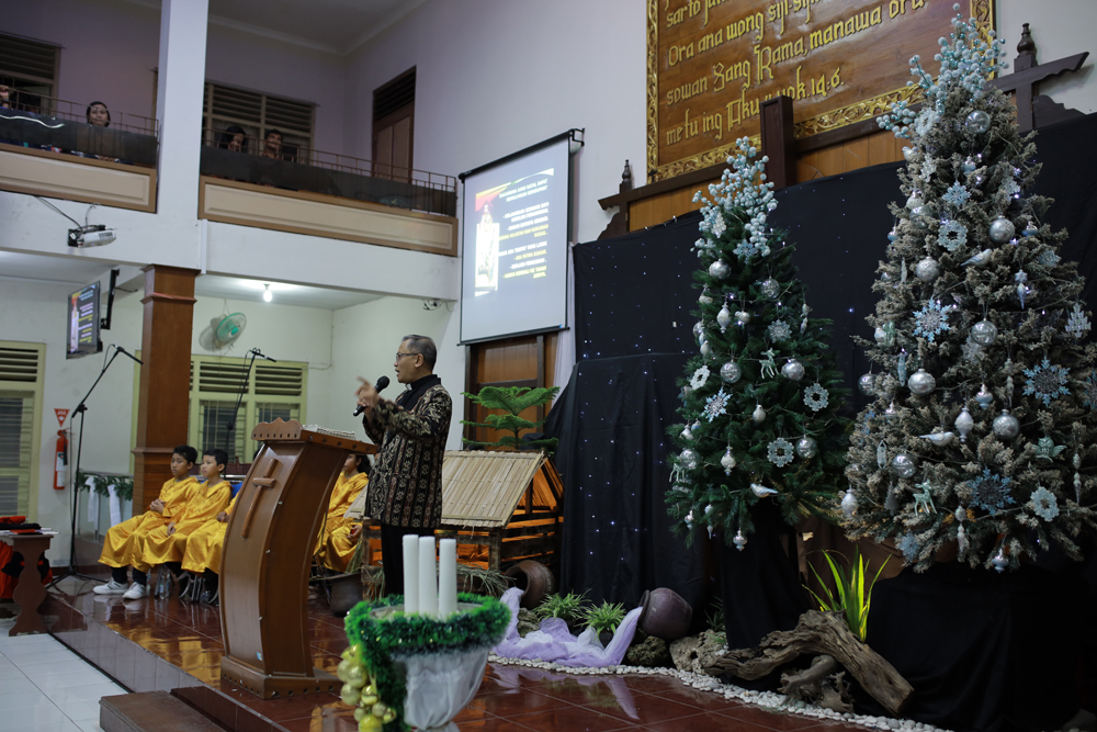 gallery kegiatan, Ibadah raya Malam Natal GKJ Baki Tahun 2024, Komisi Ibadah, gereja kristen jawa, gkj, gkj baki, gereja kristen jawa baki, baki, sukoharjo, gkj klasis sukoharjo, klasis sukoharjo, klasis, sinode gkj, sinode 