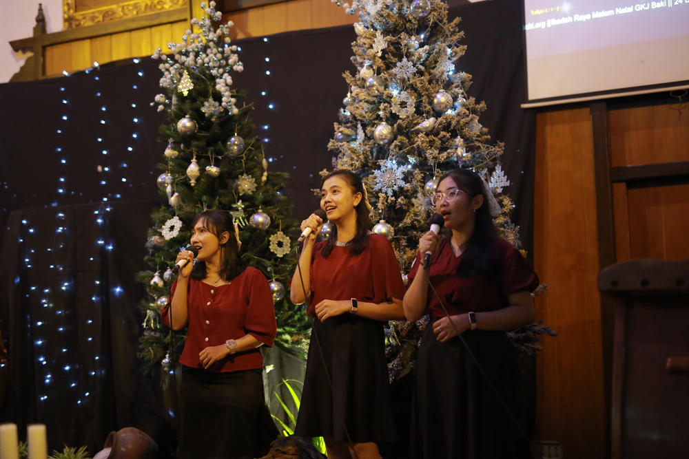 gallery kegiatan, Ibadah raya Malam Natal GKJ Baki Tahun 2024, Komisi Ibadah, gereja kristen jawa, gkj, gkj baki, gereja kristen jawa baki, baki, sukoharjo, gkj klasis sukoharjo, klasis sukoharjo, klasis, sinode gkj, sinode 