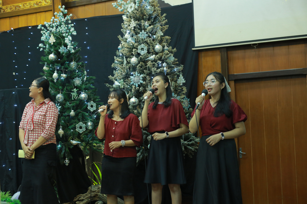 gallery kegiatan, Ibadah raya Malam Natal GKJ Baki Tahun 2024, Komisi Ibadah, gereja kristen jawa, gkj, gkj baki, gereja kristen jawa baki, baki, sukoharjo, gkj klasis sukoharjo, klasis sukoharjo, klasis, sinode gkj, sinode 