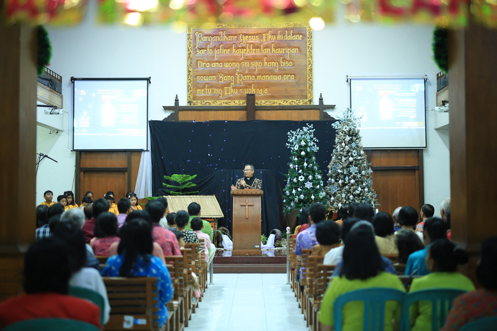 gallery kegiatan, Ibadah raya Malam Natal GKJ Baki Tahun 2024, Komisi Ibadah, gereja kristen jawa, gkj, gkj baki, gereja kristen jawa baki, baki, sukoharjo, gkj klasis sukoharjo, klasis sukoharjo, klasis, sinode gkj, sinode 