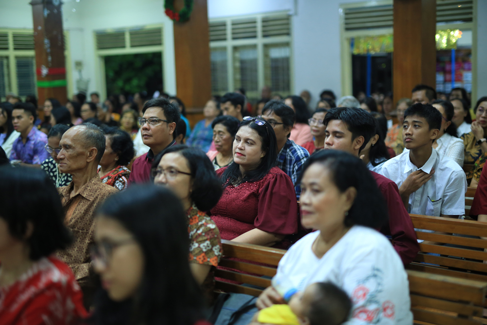 gallery kegiatan, Ibadah raya Malam Natal GKJ Baki Tahun 2024, Komisi Ibadah, gereja kristen jawa, gkj, gkj baki, gereja kristen jawa baki, baki, sukoharjo, gkj klasis sukoharjo, klasis sukoharjo, klasis, sinode gkj, sinode 