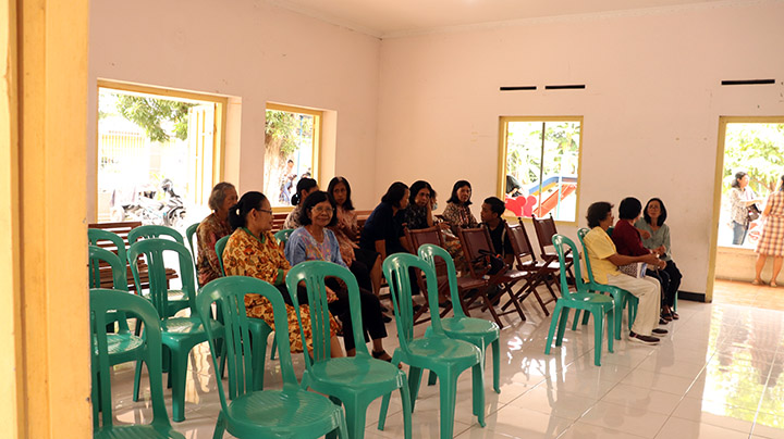 gallery kegiatan, Pelayanan Tim Kesehatan GKJ Baki dengan RS Panti Waluyo YAKKUM Surakarta, Komisi Diakonia, gereja kristen jawa, gkj, gkj baki, gereja kristen jawa baki, baki, sukoharjo, gkj klasis sukoharjo, klasis sukoharjo, klasis, sinode gkj, sinode 