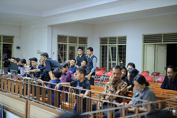 gallery kegiatan, Ibadah Kamis Suci Tahun 2024, Komisi Ibadah, gereja kristen jawa, gkj, gkj baki, gereja kristen jawa baki, baki, sukoharjo, gkj klasis sukoharjo, klasis sukoharjo, klasis, sinode gkj, sinode 