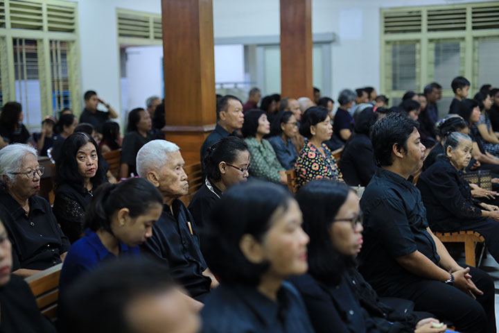 gallery kegiatan, Ibadah Kamis Suci Tahun 2024, Komisi Ibadah, gereja kristen jawa, gkj, gkj baki, gereja kristen jawa baki, baki, sukoharjo, gkj klasis sukoharjo, klasis sukoharjo, klasis, sinode gkj, sinode 