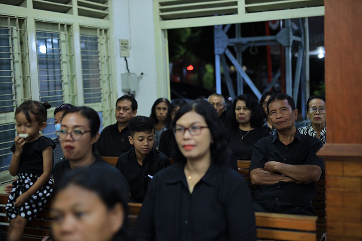 gallery kegiatan, Ibadah Kamis Suci Tahun 2024, Komisi Ibadah, gereja kristen jawa, gkj, gkj baki, gereja kristen jawa baki, baki, sukoharjo, gkj klasis sukoharjo, klasis sukoharjo, klasis, sinode gkj, sinode 