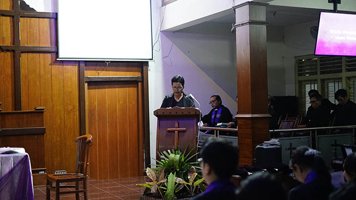 gallery kegiatan, Ibadah Kamis Suci Tahun 2024, Komisi Ibadah, gereja kristen jawa, gkj, gkj baki, gereja kristen jawa baki, baki, sukoharjo, gkj klasis sukoharjo, klasis sukoharjo, klasis, sinode gkj, sinode 