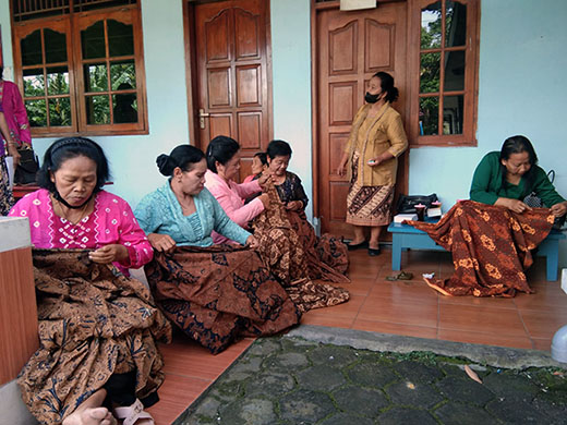 gallery kegiatan, Perayaan Hari Kartini 2023, Komisi Warga Dewasa, gereja kristen jawa, gkj, gkj baki, gereja kristen jawa baki, baki, sukoharjo, gkj klasis sukoharjo, klasis sukoharjo, klasis, sinode gkj, sinode 