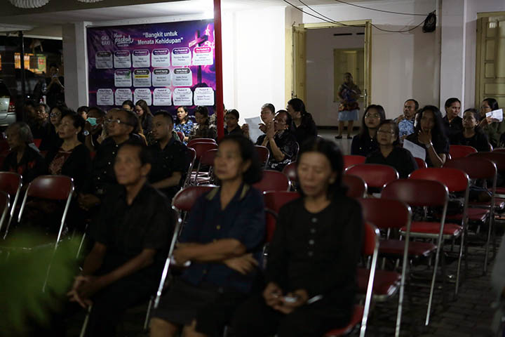 gallery kegiatan, Ibadah Variatif Sabtu Sunyi, Komisi Ibadah, gereja kristen jawa, gkj, gkj baki, gereja kristen jawa baki, baki, sukoharjo, gkj klasis sukoharjo, klasis sukoharjo, klasis, sinode gkj, sinode 